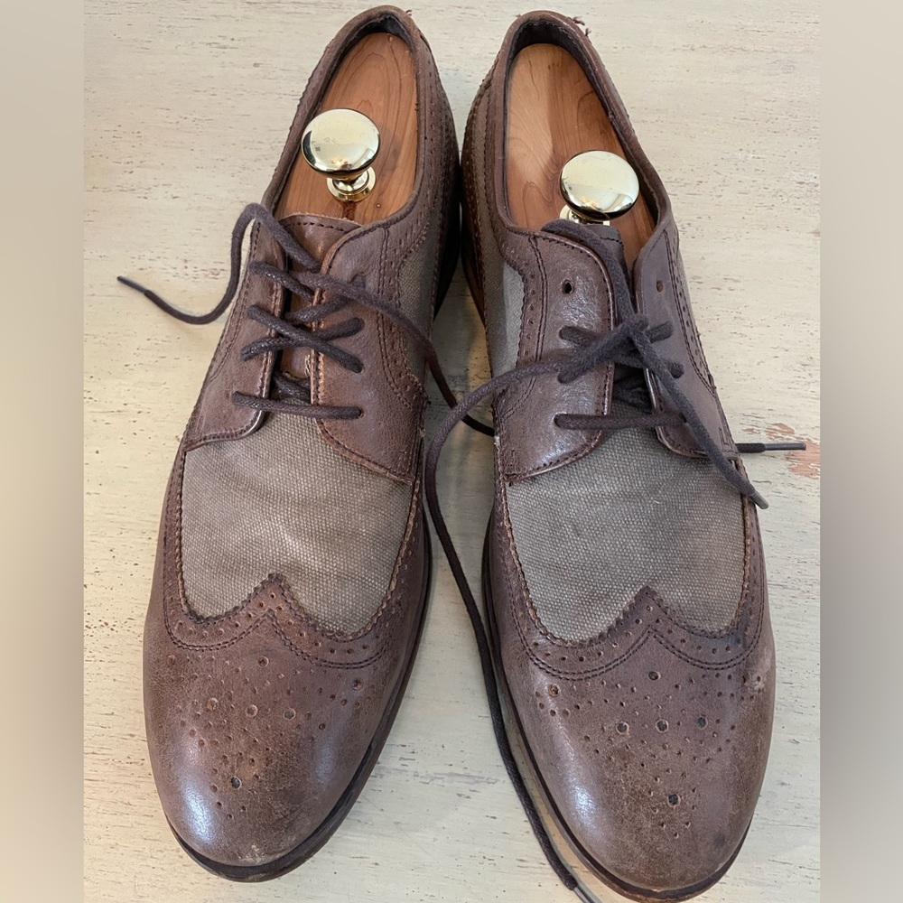 JOHN VARVATOS STAR USA Leather & Canvas Spectator Wingtip Brogues Size 9.5 M